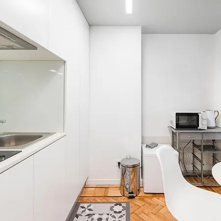 Guestready - Luminescence Near Carmo Church *